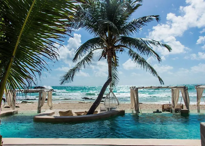 Roc Luxe Hotel